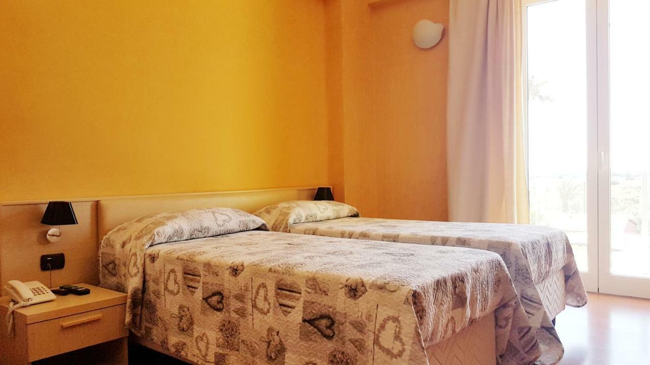 Hotel Pacla Авола Экстерьер фото